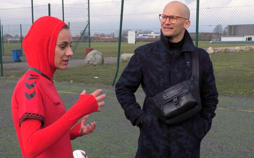 Afghani women's team gets jersey, integrated hijab, International Women's Day, New kits, Sport, Soccer, Afghanistan, soccer, hijab, hummel, Afghan Football Federation