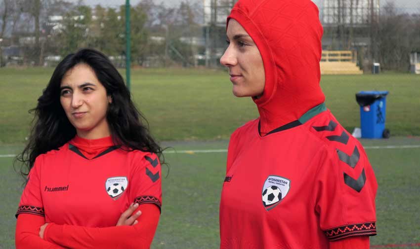 Afghani women's team gets jersey, integrated hijab, International Women's Day, New kits, Sport, Soccer, Afghanistan, soccer, hijab, hummel, Afghan Football Federation