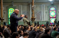 बेल्जियम: मुस्लिमों ने जताया कट्टरपंथ से लड़ने का संकल्प, ‘अल्लाहू अकबर’ के साथ लगाए ‘लॉन्ग लिव बेल्जियम’ के नारे