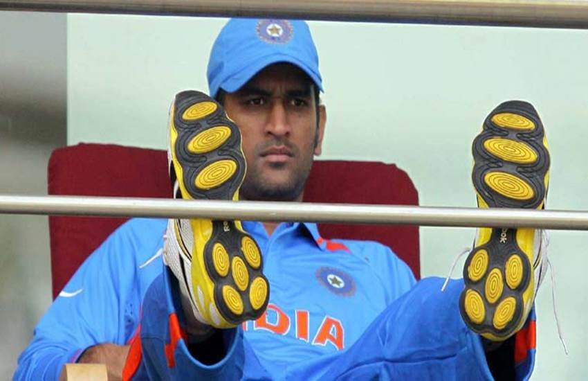 Mahendra Singh Dhoni, MS Dhoni, Wicket stumps, Collecting, Reason, collects stumps, REVEALED MS Dhoni, stumps collection, icc world t20, icc world t20 2016, CRICKET NEWS IN HINDI, INDIAN CAPTAIN, TEAM INDIA, महेंद्र सिंह धोनी, एमएस धोनी
