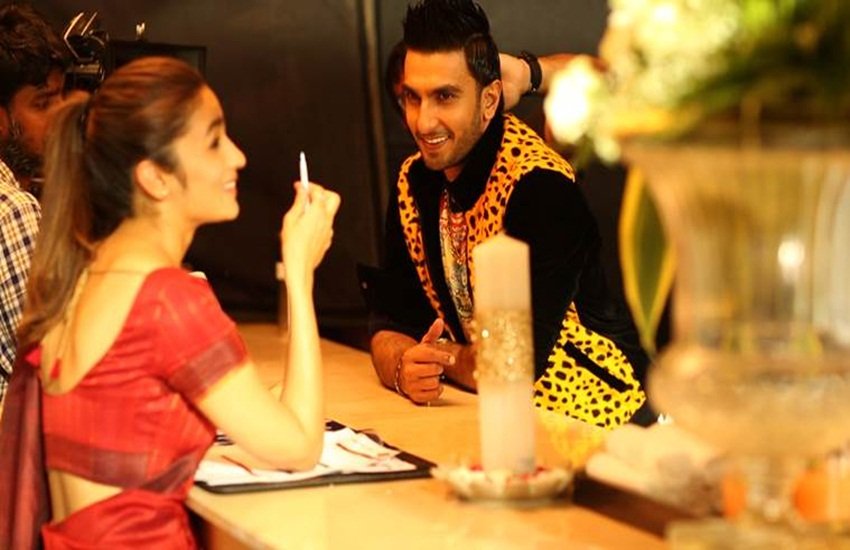 Ranveer Singh, Alia Bhatt, MakeMyTrip, Ranveer Alia, Bollywood
