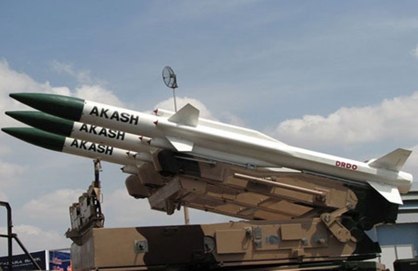 Akash missiles, Indian Army, Israeli Spyder QR-SAMs, Make in India, Narendra Modi, Israeli missiles, Army, Akash missile, drdo, air defence system, surface to air missiles, Israel, russia, swiden, Defence ministry, pakistan air defence system, china air defence system, भारतीय सेना, आकाश, आकाश मिसाइल