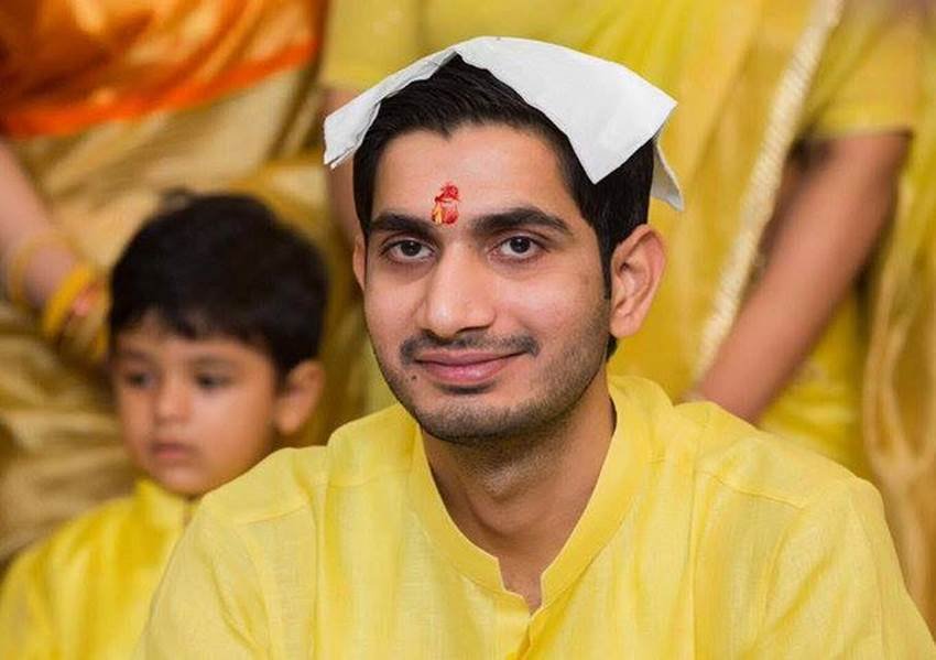 aditya yadav marriage, aditya yadav wedding, mulayam singh nephew marriage, shivpal yadav son marriage, raj lakshmi singh, aditya yadav raj lakshmi marriage, akhilesh yadav cousin marriage, आदित्‍य यादव शादी, आदित्‍य यादव राजलक्ष्‍मी, अखिलेश यादव चचेरे भार्इ की शादी, आदित्‍य यादव शादी फोटो