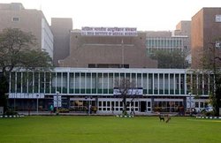 2 साल में दोगुनी होगी Aiims की क्षमता, राज्यों में स्थित aiims को भी मिलेगी दिल्ली जैसी सुविधाएं