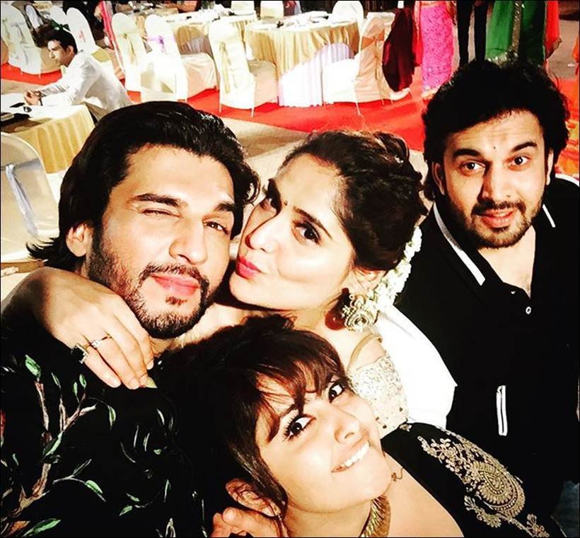 Jaswir Kaur, Jaswir Kaur Wedding, Jaswir Kaur marraige, Jaswir Kaur Married, Jaswir Kaur Wedding pics, Jaswir Kaur Wedding photos, Jaswir Kaur Marraige pics, Jaswir Kaur Marraige photos, Jaswir Kaur Vishal Madlani, Arti Singh, Avika Gor, Ajay Singh Choudhary, Aishwarya Sakhuja