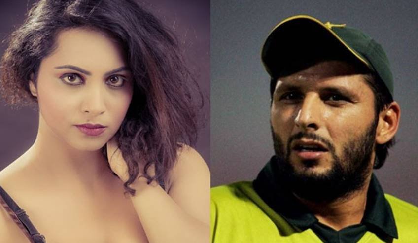 arshi khan model, india shahid afridi, Arshi Khan, Indian Model Arshi Khan, Arshi Khan New Video, Video Message To Shahid Afridi