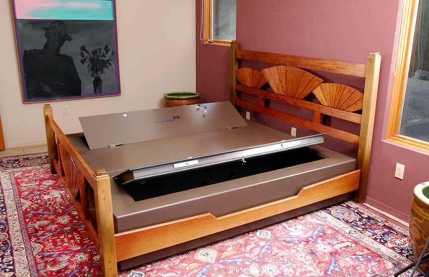 Bulletproof Sofas, Bulletproof furniture, Bulletproof furniture PHOTOS, BULLET RESISTENT SOFAS, bullet resistent material, bedbunker, closetbunker, sofabunker, Ballistic Furniture Systems, osdinshield, safetysecurity, Heracles