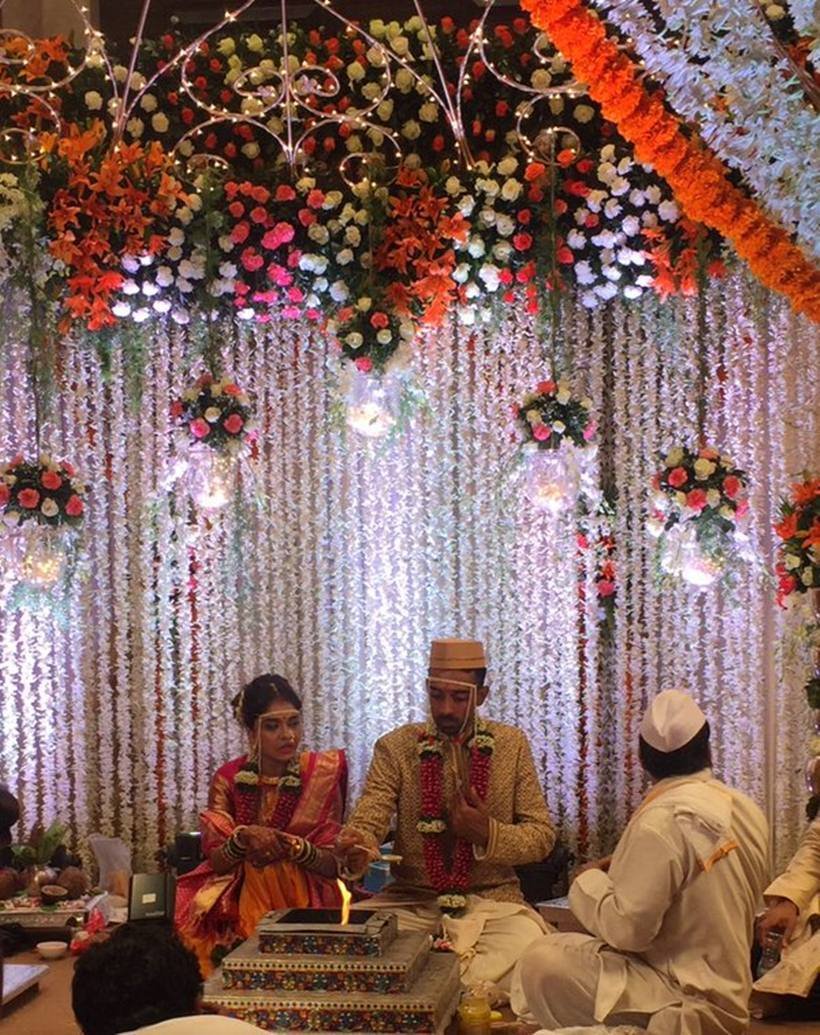 Robin Uthappa, Uthappa wedding, Robin Uthappa marriage photos, Uthappa marriage photos, Uthappa wife, Dhawal Kulkarni, Kulkarni marriage, Dhawal Kulkarni marriage, Dhawal Kulkarni photos, Dhawal Kulkarni marriage photos, Dhawal Kulkarni marriage pics, Kulkarni bowling, Uthappa batting, India team, sports news, cricket, sport, cricket news
