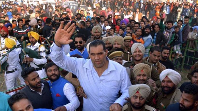 Khali, khali fight, khali news, khali fight video, khali fight images, khali fight photos, khali height, khali wife, the great khali, the great khali returns, the great khali fight, Wrestler Khali, Khali India, India Khali, Khali injury, Khali injured, sports, wrestling news, wrestling