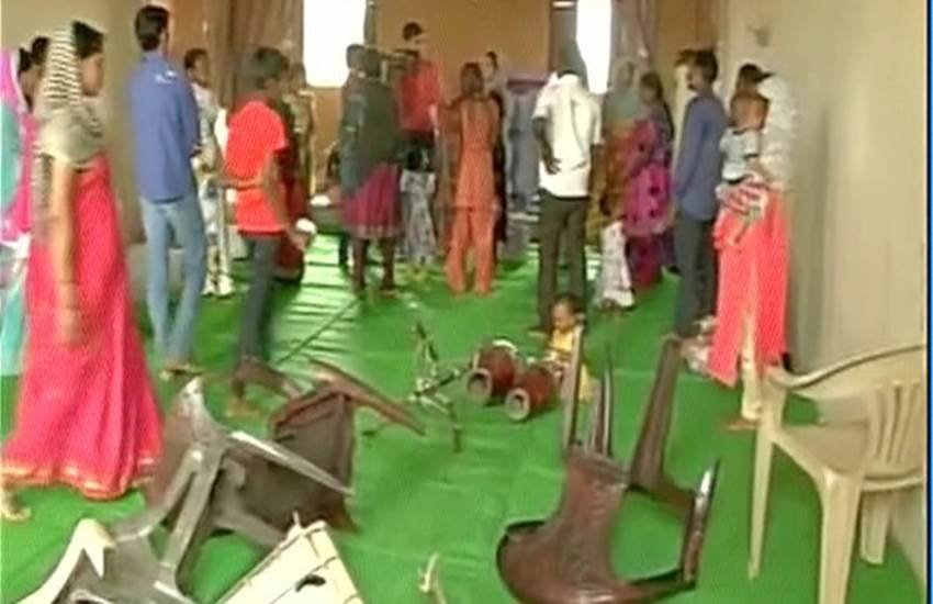 Bajrang Dal, Church Vandalised, Chhattisgarh Church attack, church attack, Religious conversion, evangelist conversion, jai shri ram, Hindu Taliban, intolerance, बजरंग दल, चर्च हमला, बीजेपी, सांप्रदायिक हमला, हिंदू तालिबान