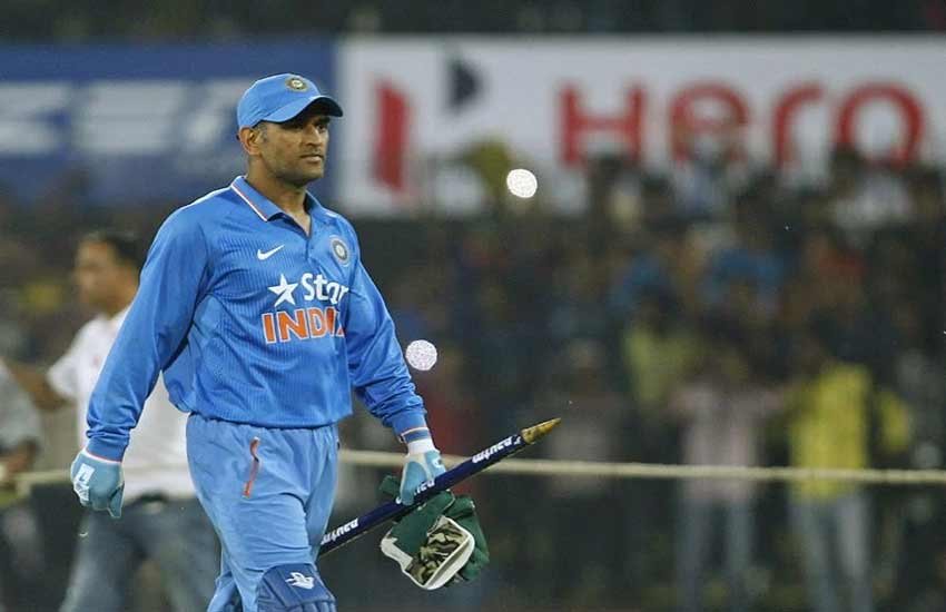 MS dhoni, Mahendra Singh Dhoni, icc world t20, icc world t20 2016, dhoni number 7, dhoni number 7 jersy, dhoni lucky number, world t20, t20 world cup, ICC world T20, ICC t20WC, india vs australia, dhoni birth date, dhoni daughter birth date, dhoni 7, dhoni virat kohli, india world t20, world t20 india, world t20 semifinal, india vs west indies semifinal, एमएस धोनी, महेंद्र सिंह धोनी, धोनी लकी नंबर, धोनी नंबर 7, धोनी जर्सी नंबर, आईसीसी वर्ल्‍ड टी20, वर्ल्‍ड टी20, भारत सेमीफाइनल, भारत वेस्‍ट इंडीज