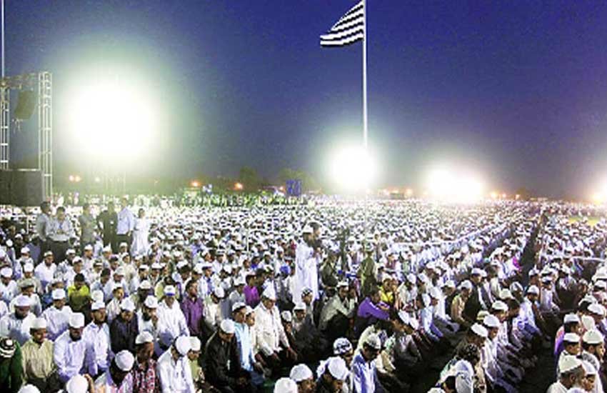 Jamiat conference, Muslim conference,Maulana Mahmood Madani, muslims, islam, Jamiat Ulema-I-Hind conference, Jamiat Ulema-I-Hind, Godhra, Swami Agnivesh, Bharat mata ki jai, gujarat news, जमियत उलेमा ए हिंद, मौलाना महमूद मदनी, गोधरा, स्‍वामी अग्निवेश, मुसलमान, भारत माता की जय