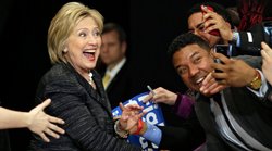 US ELECTION: राष्‍ट्रपति पद की उम्‍मीदवारी के रेस में डोनाल्‍ड ट्रंप और हिलेरी सबसे आगे