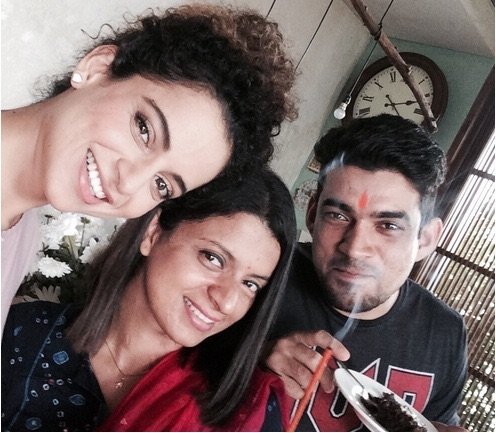 Kangana Ranaut, Kangana Ranaut Sister, Rangoli Ranaut, Kangana Ranaut Sister Rangoli, Rangoli Ranaut acid attack Survivor, Kangana Ranaut Sister Acid Attack, Kangana Sister Rangoli, Kangana sister acid attack story, Kangana Ranaut News, Kangana Ranaut Confession, Entertainment news, kangna sister photos