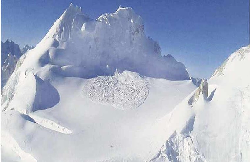 siachen avalanche, siachen soldier missing, siachen army, siachen army india, siachen glacier, siachen news, india news