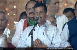 केंद्र और CBI पर फूटा केजरीवाल का गुस्सा, कहा- सरकार को काम पर ध्यान देना चाहिए बजाए जासूसी के