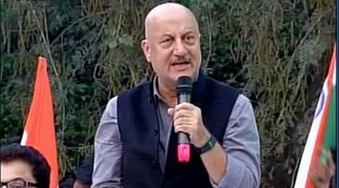 anupam kher, umar khalid, anupam kher umar khalid, jnu row, jnu umar khalid, jnu row, kanhaiya kumar, sedition case, bharat mata ki jai