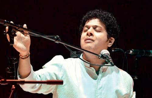 Best Playback Singer महेश काले (Katyaar kalejat ghusli)