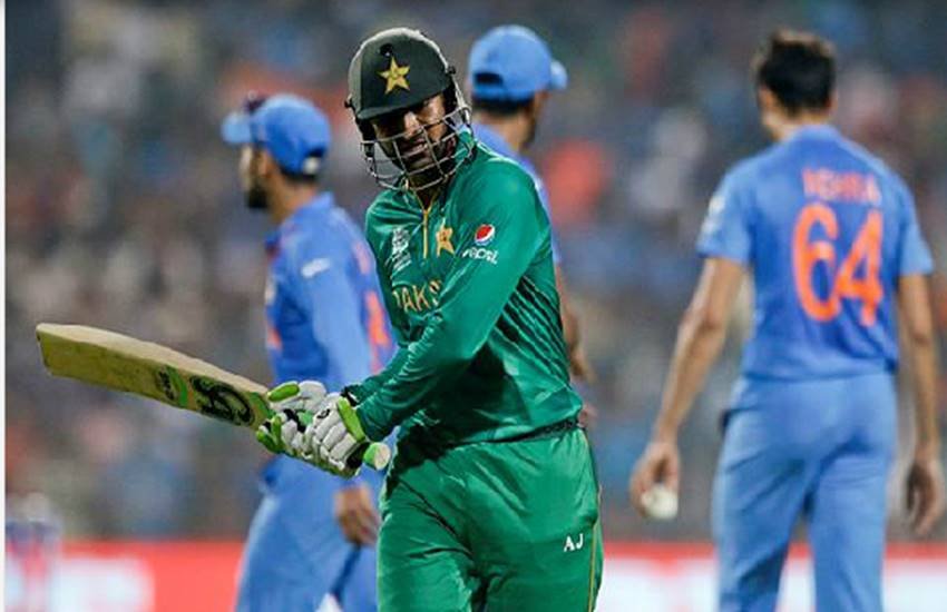 india vs pakistan, ind vs pak, pakistan, virat kohli, kohli, yuvraj singh, sachin tendulkar, kohli photos, india vs pakistan photos, ind vs pak photos, kolkata photos, cricket photos, cricket images, cricket news, cricket, india vs pak cricket phot, week point of pakistan team