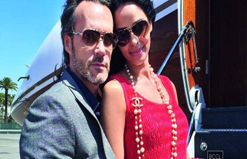 Mallika Sherawat, Mallika Sherawat love, Mallika Sherawat Cyrille Auxenfans, Mallika Sherawat Dating French Businessman, Cyrille Auxenfans, Mallika Sherawat Boyfriend, Mallika Sherawat French Boyfriend, Mallika Sherawat Dating Cyrille Auxenfans, Mallika Sherawat French Boyfriend, Entertainment news, Mallika Sherawat Love, Mallika Sherawat dating, Latest news, mallika photos, मल्लिका शेरावत, मल्लिका शेरावत ब्वॉयफ्रेंड, मल्लिका शेरावत मूवी