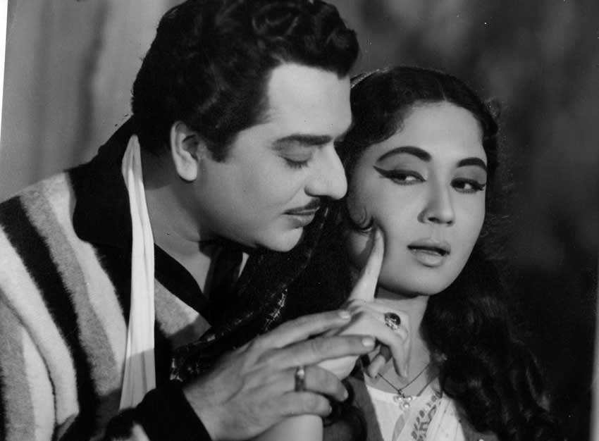 meena kumari, tragedy queen meena kumari, meena kumari life, meena kumari photos, meena kumar biography, meena kumari interesting facts, meena kumari life, kamal amrohi, entertainment news