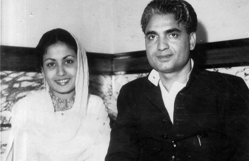 meena kumari, tragedy queen meena kumari, meena kumari life, meena kumari photos, meena kumar biography, meena kumari interesting facts, meena kumari life, kamal amrohi, entertainment news