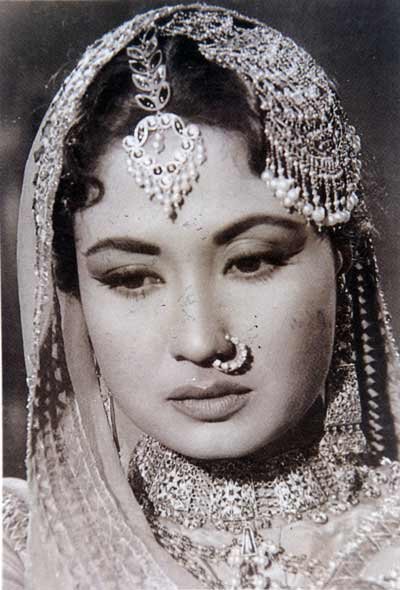 meena kumari, tragedy queen meena kumari, meena kumari life, meena kumari photos, meena kumar biography, meena kumari interesting facts, meena kumari life, kamal amrohi, entertainment news