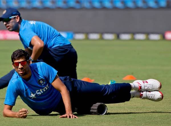 india vs pakistan, ind vs pak, pakistan, virat kohli, kohli, yuvraj singh, sachin tendulkar, kohli photos, india vs pakistan photos, ind vs pak photos, kolkata photos, cricket photos, cricket images, cricket news, cricket, india vs pak cricket phot, week point of pakistan team