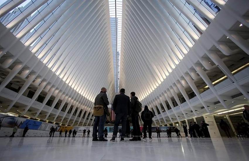world costliest railway station, most expensive station, new york transportation hub pics, staion on 9/11 attack site, new york most expensive station pics, World Trade Center Transportation Hub, Santiago Calatrava, new york transit hub, World Trade Center Transit Hub, Oculus NYC photos, new york oculus, World Trade Centre,9/11 attacks,New York, New York station, New York new transport hub, न्‍यूयॉर्क, न्‍यूयॉर्क ट्रांजिट हब, सबसे महंगा रेलवे स्‍टेशन, दुनिया का सबसे महंगा रेलवे स्‍टेशन, वर्ल्‍ड ट्रेड सेंटर ट्रांजिट हब फोटो