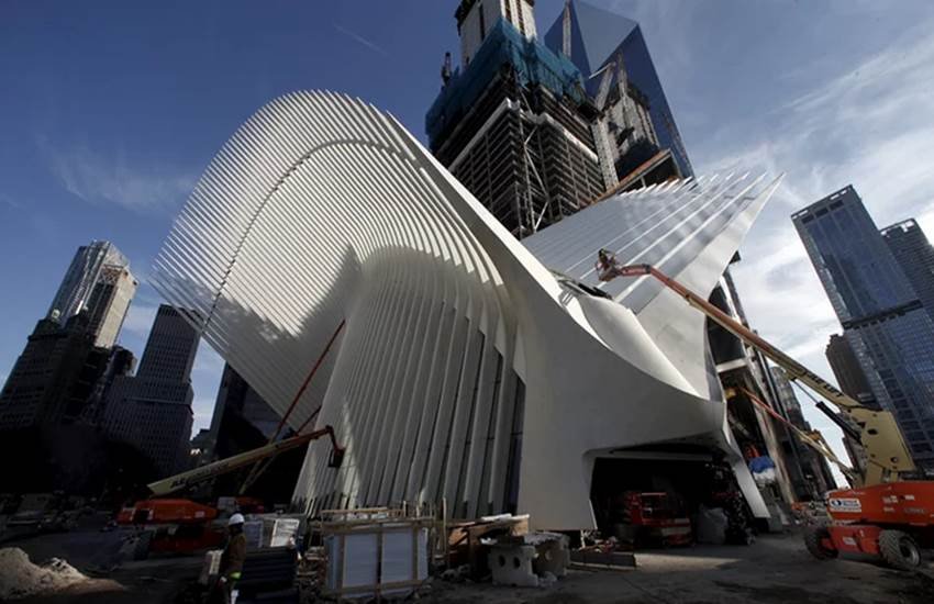 world costliest railway station, most expensive station, new york transportation hub pics, staion on 9/11 attack site, new york most expensive station pics, World Trade Center Transportation Hub, Santiago Calatrava, new york transit hub, World Trade Center Transit Hub, Oculus NYC photos, new york oculus, World Trade Centre,9/11 attacks,New York, New York station, New York new transport hub, न्‍यूयॉर्क, न्‍यूयॉर्क ट्रांजिट हब, सबसे महंगा रेलवे स्‍टेशन, दुनिया का सबसे महंगा रेलवे स्‍टेशन, वर्ल्‍ड ट्रेड सेंटर ट्रांजिट हब फोटो