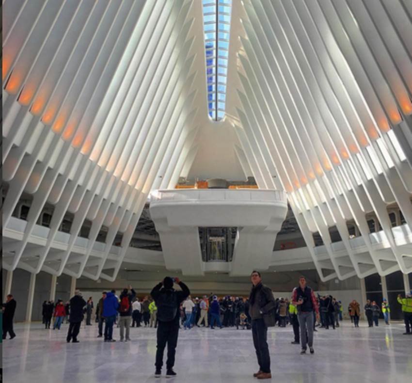 world costliest railway station, most expensive station, new york transportation hub pics, staion on 9/11 attack site, new york most expensive station pics, World Trade Center Transportation Hub, Santiago Calatrava, new york transit hub, World Trade Center Transit Hub, Oculus NYC photos, new york oculus, World Trade Centre,9/11 attacks,New York, New York station, New York new transport hub, न्‍यूयॉर्क, न्‍यूयॉर्क ट्रांजिट हब, सबसे महंगा रेलवे स्‍टेशन, दुनिया का सबसे महंगा रेलवे स्‍टेशन, वर्ल्‍ड ट्रेड सेंटर ट्रांजिट हब फोटो
