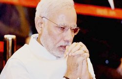 वाराणसी में पोस्‍टल बैलट के जरिए वोट डालना चाहते थे मोदी, जिला प्रशासन ने नहीं दी इजाजत