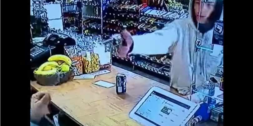 Indian origin, store clerk, United States, hammer, Indian origin Fight, US Store Clerk, Indian Women Hammer