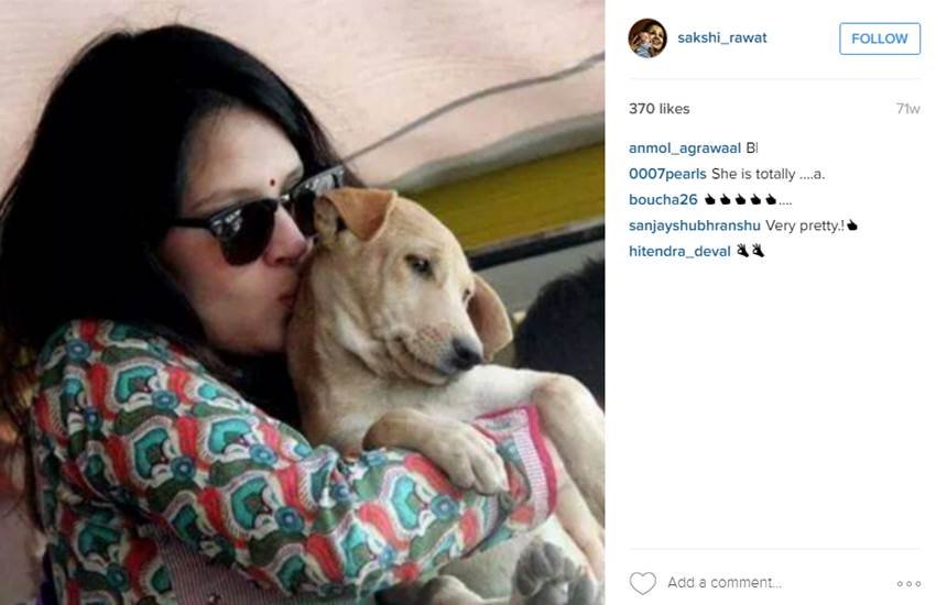 ms dhoni, ms dhoni wife, Sakshi Dhoni, Sakshi Dhoni on Instagram, Sakshi shares First Photo, sakshi dhoni glamorous look, first photo on instagram, sports latest news, ms dhoni with sakshi, ms dhoni Ziva, icc world twenty20, cricket news in hindi, ms dhoni family, ms dhoni photos, sakshi photos