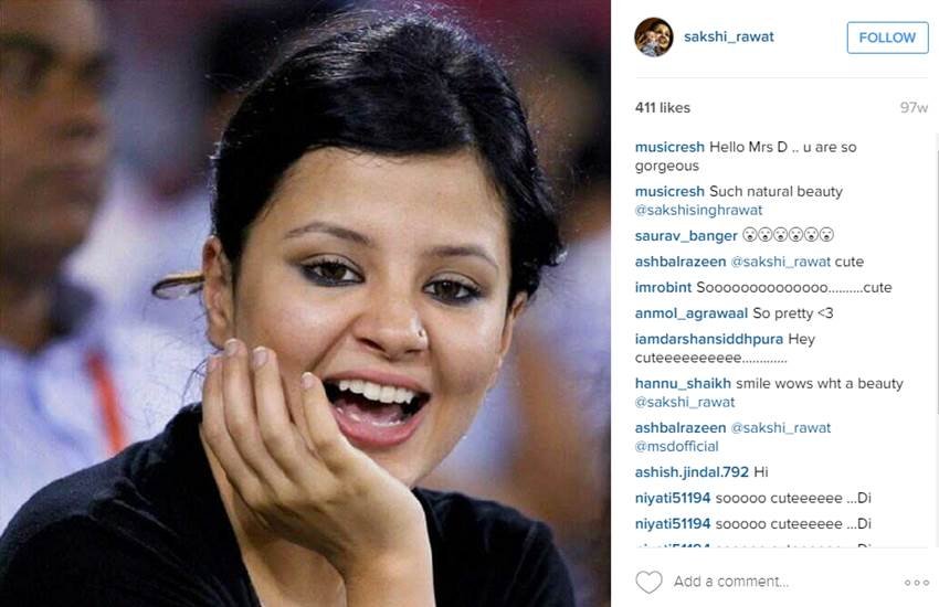 ms dhoni, ms dhoni wife, Sakshi Dhoni, Sakshi Dhoni on Instagram, Sakshi shares First Photo, sakshi dhoni glamorous look, first photo on instagram, sports latest news, ms dhoni with sakshi, ms dhoni Ziva, icc world twenty20, cricket news in hindi, ms dhoni family, ms dhoni photos, sakshi photos