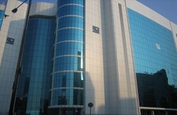सहारा संपत्ति नीलामी: सेबी ने 16 संपत्ति और जोड़ी, आरक्षित मूल्य 650 करोड़ रुपए