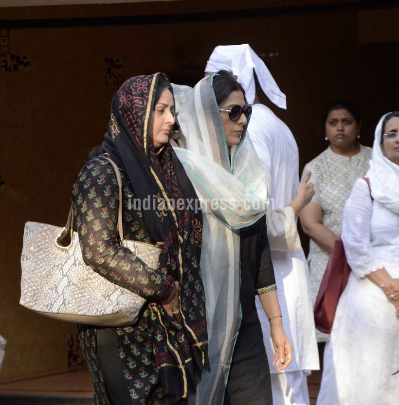 Dara Singh wife cremation, Tabu, Farah, Farah Vindu Dara Singh, Vindu Dara Singh