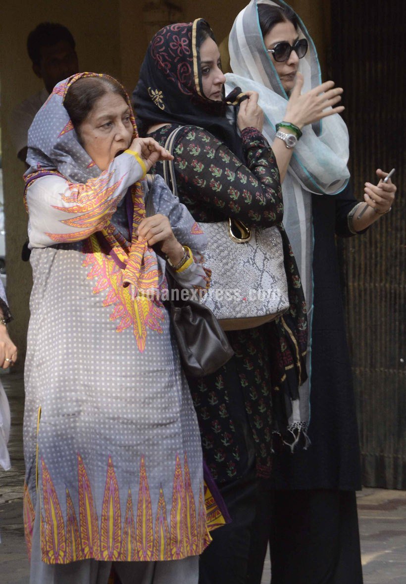 Dara Singh wife cremation, Tabu, Farah, Farah Vindu Dara Singh, Vindu Dara Singh