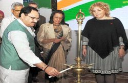 केंद्र सरकार ने पेश की TB की बीमारी की नई दवा बीडाक्विलिन