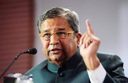 भाषणों में गलत मंत्र के मुद्दे पर तिवाड़ी ने अपनाए तीखे तेवर, कहा यह मंत्र तो अंतिम संस्कार के दौरान पढ़ा जाता है