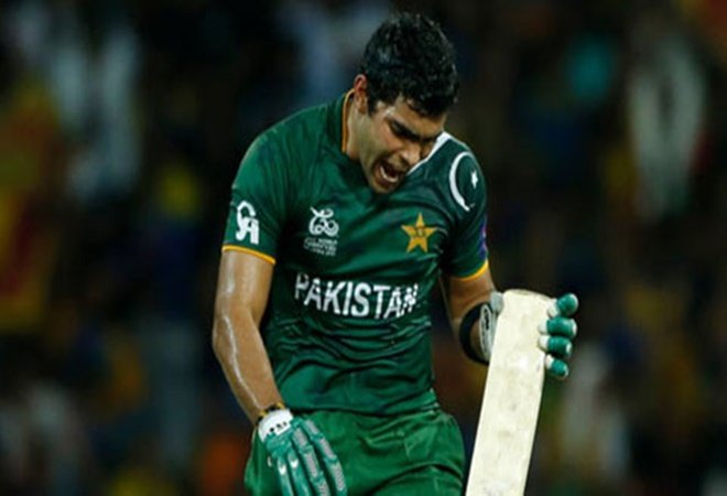 National News,International News,Sports News,Pakistan,Pakistan Cricket Board,India , Akmal complains to Imran Khan on batting slot, earns PCB wrath,news,