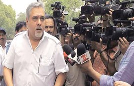 premlata bhansali, ticket less traveller, mumbai railway, Mahalaxmi station, Mumbai trains, vijay Mallya, Ticketless traveller tells Arrest Mallya first, Mumbai train passenger, ticket less passenger, प्रेमलता भंसाली, मुंबई रेलवे, विजय माल्‍या, पहले माल्‍या को पकड़कर लाओ, बेटिकट महिला यात्री