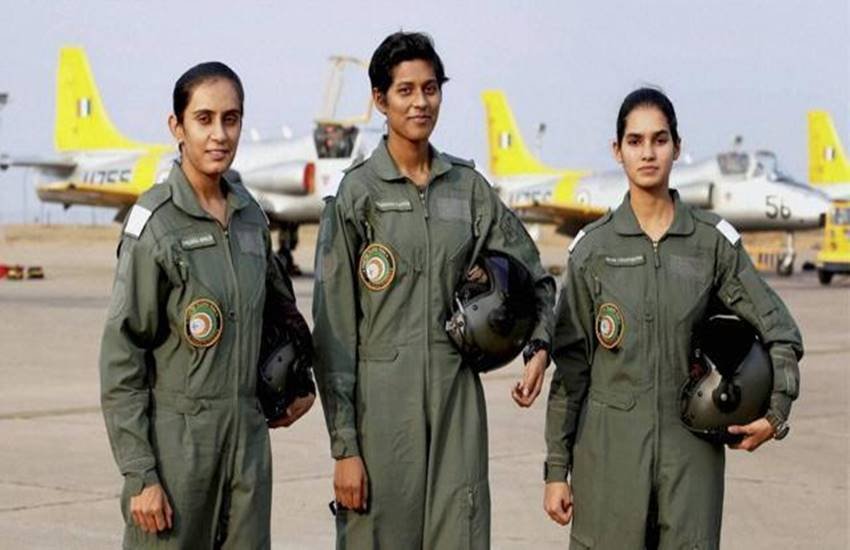 indian air force, IAF, women fighter pilots, IAF women fighter pilot, no pregnancy, no pregnancy for women pilots, महिला पायलट, भारतीय वायुसेना, चार साल तक मां बनने पर रोक