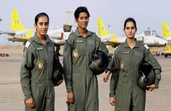 फाइटर पायलट बनने वाली तीनों महिलाओं का त्‍याग, चार साल तक मां नहीं बन पाएंगी