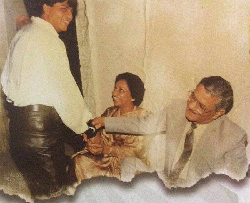 shahrukh khan, shahrukh khan life, shahrukh khan family, shahrukh khan pics, shahrukh khan gauri khan, gauri khan, srk pics family, shahrukh khan children, shahrukh khan love story, gauri shahrukh khan love, shahrukh khan childhood, shahrukh khan romatic, shahrukh khan hot pics, shahrukh khan daughter, shahrukh khan son, shahrukh khan delhi, shahrukh khan fan, shahrukh khan daughter hot pics, shahrukh khan movies, shahrukh khan bollywood careee, know about shahrukh khan daughter, gauri khan hot pics, shahrukh khan news