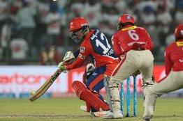 IPL 2016,Delhi Daredevils,Gujarat Lions,Zaheer Khan,Ravindra Jadeja,Suresh Raina,Brendon McCullum,Quinton de Kock,Cricket
