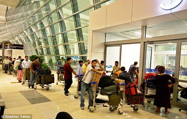 IGI Airport delhi, DTC employees, T3 terminal, kejriwal, government, aviation news