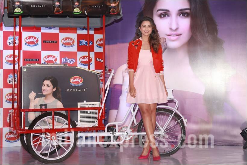 Parineeti Chopra, Parineeti Chopra pics, Parineeti Chopra delhi pics, Parineeti Chopra ice cream launch, Parineeti Chopra photos, Parineeti Chopra news, Parineeti Chopra movies, Parineeti, Parineeti pics, Parineeti photos, entertainment
