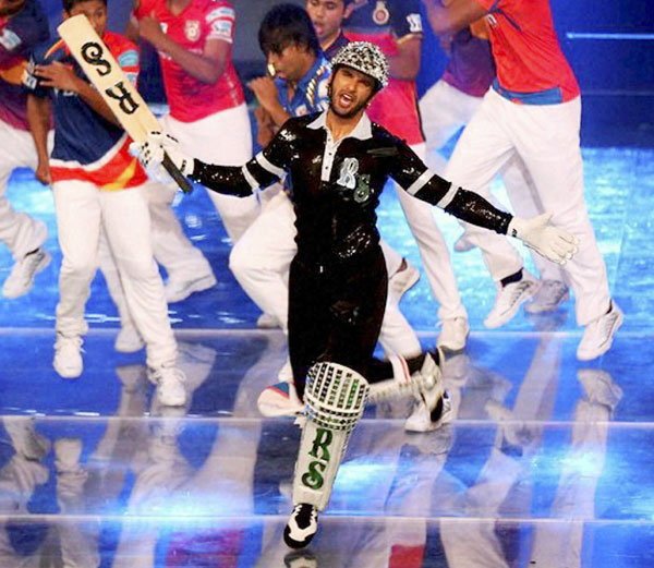 Ranveer Singh,Katrina Kaif,Jacqueline Fernandez,IPL opening ceremony,IPL 9,IPL 2016,Dwayne Bravo, MS Dhoni, rahane, IP 8team, IPL9, IPl2016, cricket, IPL opening ceremony, IPL gallery, IPL9 Photos