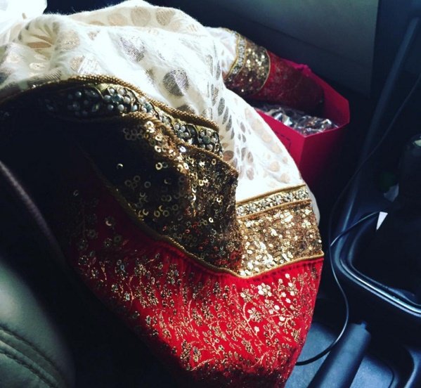 bipasha basu, bipasha, karan singh grover, bipash basu wedding, bipash basu marriage, bipash karan marriage, bipasha basu marriage, bipasha basu marriage pics, bipash basu mehendi, bipasha basu sangeet, karan singh grover sangeet, ksg, karan singh grover wedding, bipasha karan wedding pics